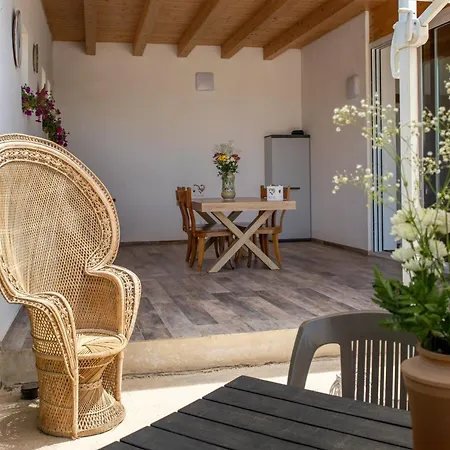 Casa Di Noi Vila *